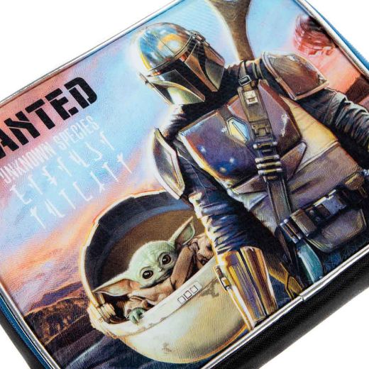 Picture of Star Wars The Mandalorian Unknown Species Insulated Lunch Tote
